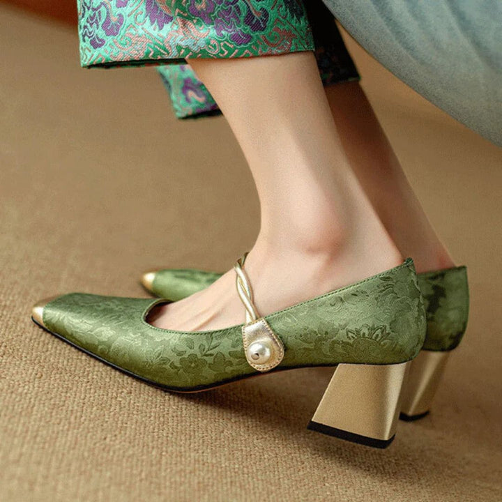 AURELIA | ELEGANT GOLD STATEMENT HEELS FOR WOMEN