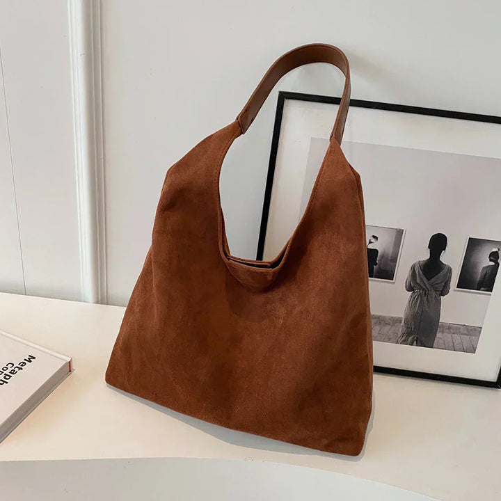 LUCY | Women’s Minimalist Shoulder Bag With Soft Finish And Wide Strap
