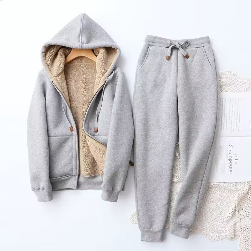 Zara | Women’s Cozy Winter Hoodie And Jogger Set