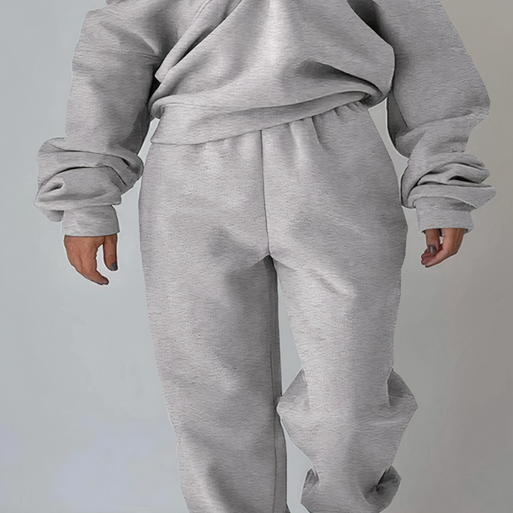 AVA | Women’s Coordinated Activewear Set With Half-Zip Top And Relaxed Jogger Pants